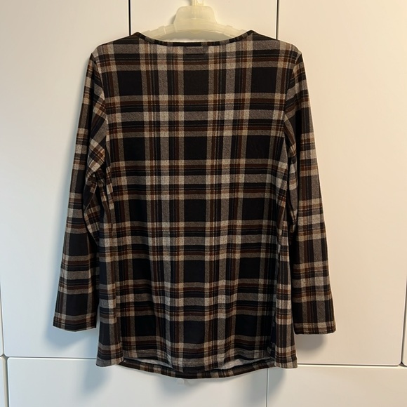BloomChic Brown Plaid Women's Top NWOT - Picture 6 of 10